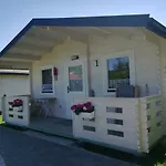 Domek letniskowy Letniskowe Rejs *