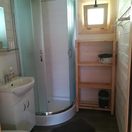 Letniskowe Rejs Lodge