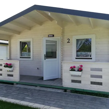 Letniskowe Rejs Lodge Ustronie Morskie